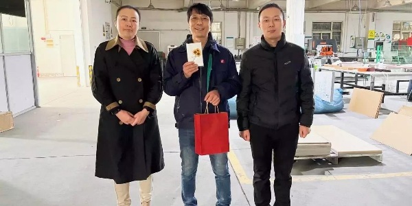 隔離不隔愛｜超凡標(biāo)牌暖心慰問隔離點(diǎn)職工！
